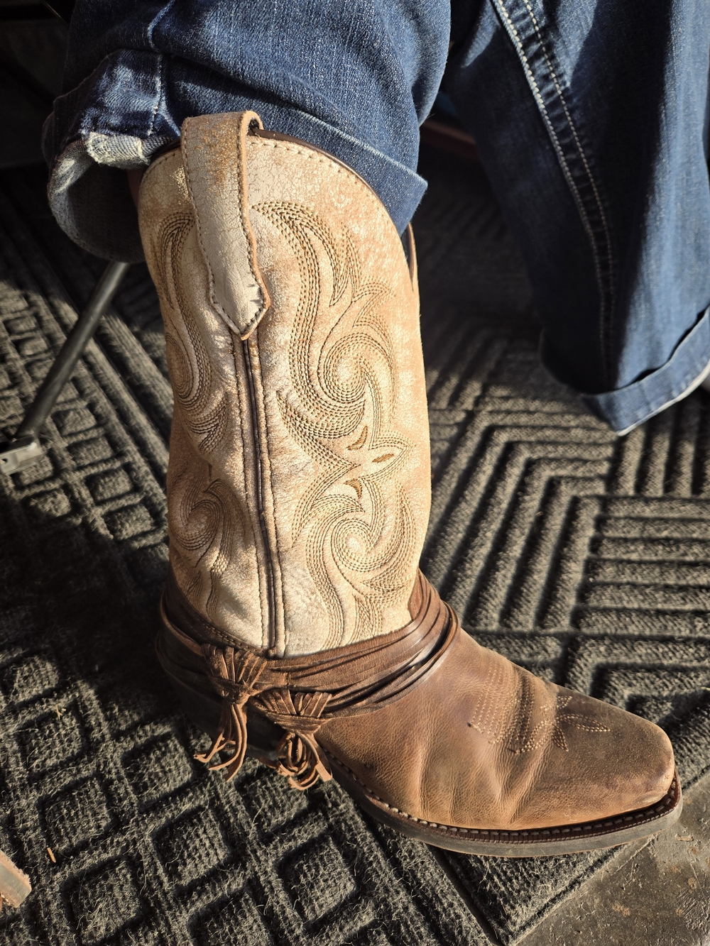 Laredo Two-Tone Tan Brown Western Heeled Boots